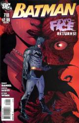 Batman [DC] (1940) 710