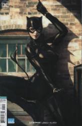 Catwoman [DC] (2018) 1 (Variant Stanley Lau Cover)